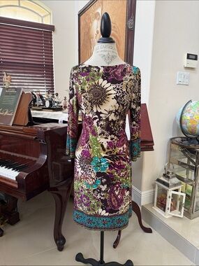 Floral Multicolor Long-Sleeve Shift Dress